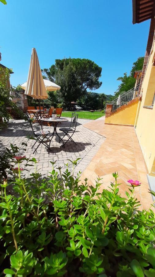 Il Gelso Villa Montopoli in Val dʼArno Exteriör bild